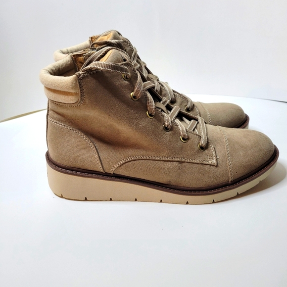 Dr. Scholl's Women's Ankle Boots - Picture 1 of 8